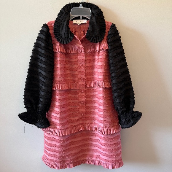Buru Dresses & Skirts - Buru Chic Pink and Black Mini Dress with Peter Pan Collar Size S